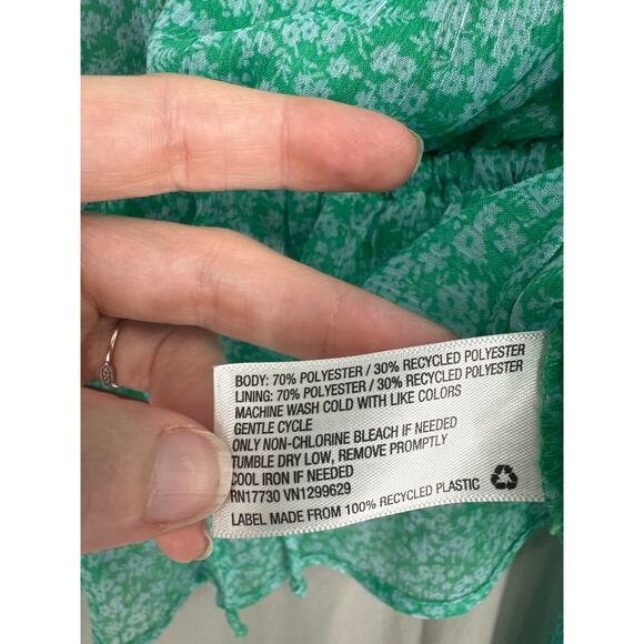 Wild Fable Top Womens Medium Green Floral Crop Plunge Bell Sleeve Boho Bohemian - Picture 4 of 7